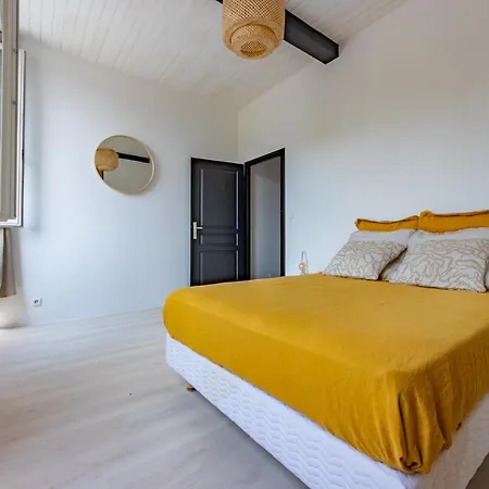 L'elegant T3 Coeur Du Village Parking Facile Montaigu-de-Quercy