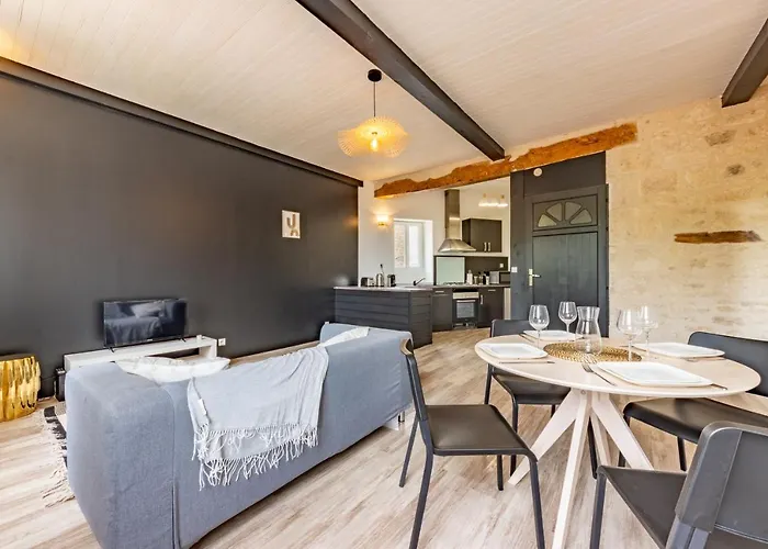 Appartement L'elegant T3 Coeur Du Village Parking Facile