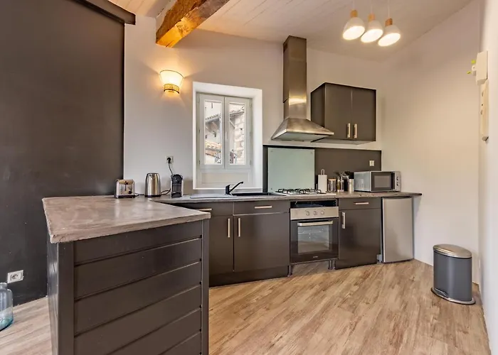 Appartement L'elegant T3 Coeur Du Village Parking Facile Montaigu-de-Quercy