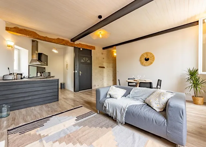 L'elegant T3 Coeur Du Village Parking Facile Appartement