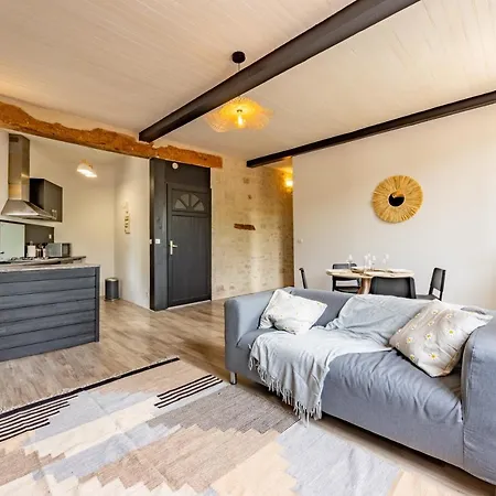 L'elegant T3 Coeur Du Village Parking Facile דירה